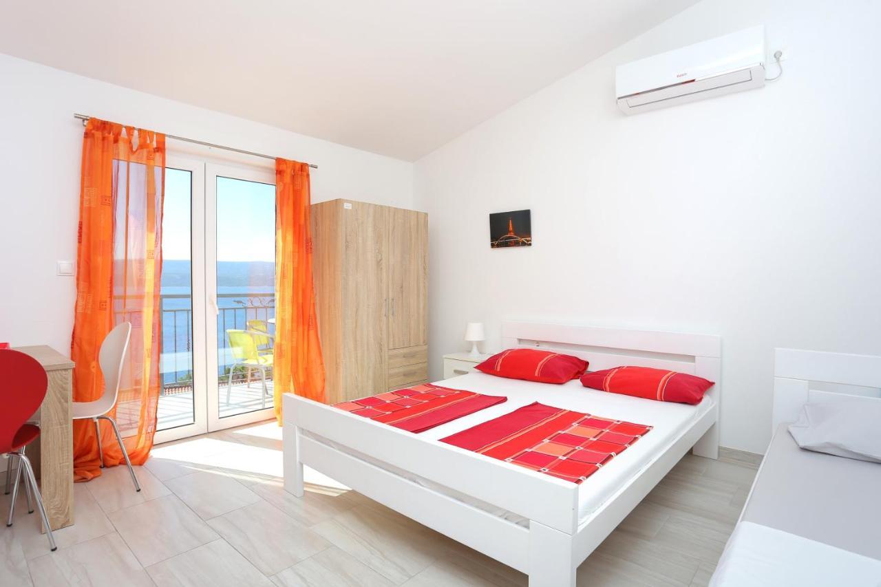 Apartments With A Parking Space Stanici, Omis - 17894 Екстер'єр фото