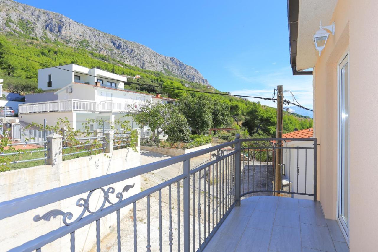 Apartments With A Parking Space Stanici, Omis - 17894 Номер фото