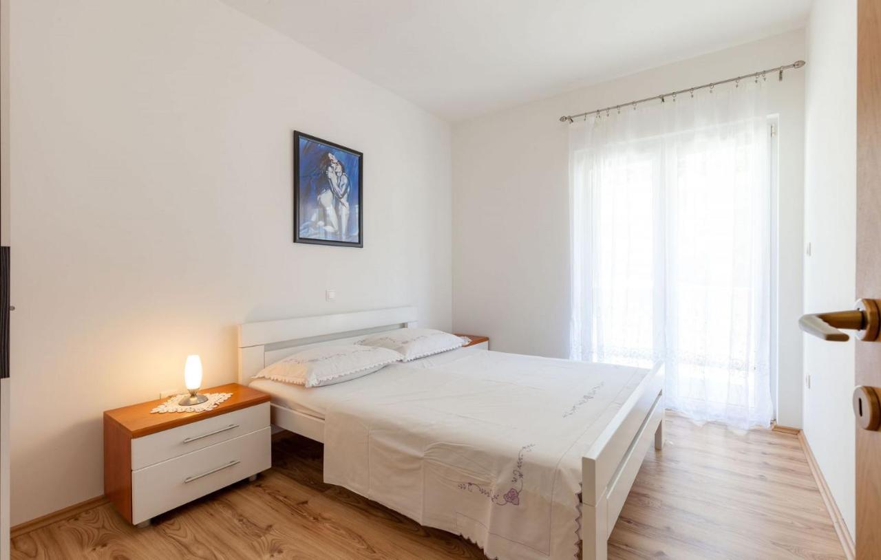 Apartments With A Parking Space Stanici, Omis - 17894 Екстер'єр фото