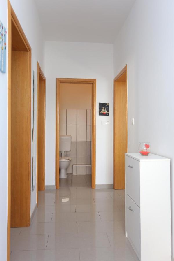 Apartments With A Parking Space Stanici, Omis - 17894 Екстер'єр фото